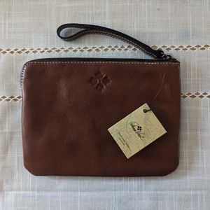 Patricia Nash wristlet